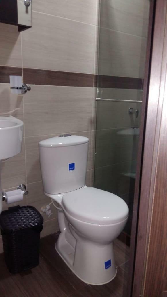 Hotel Giron Plaza Εξωτερικό φωτογραφία